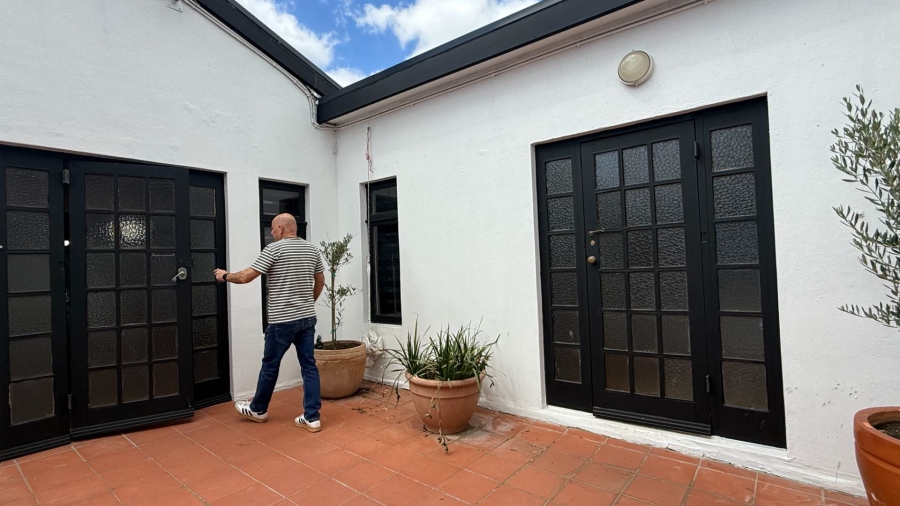 To Let commercial Property for Rent in Cape Town City Centre Western Cape